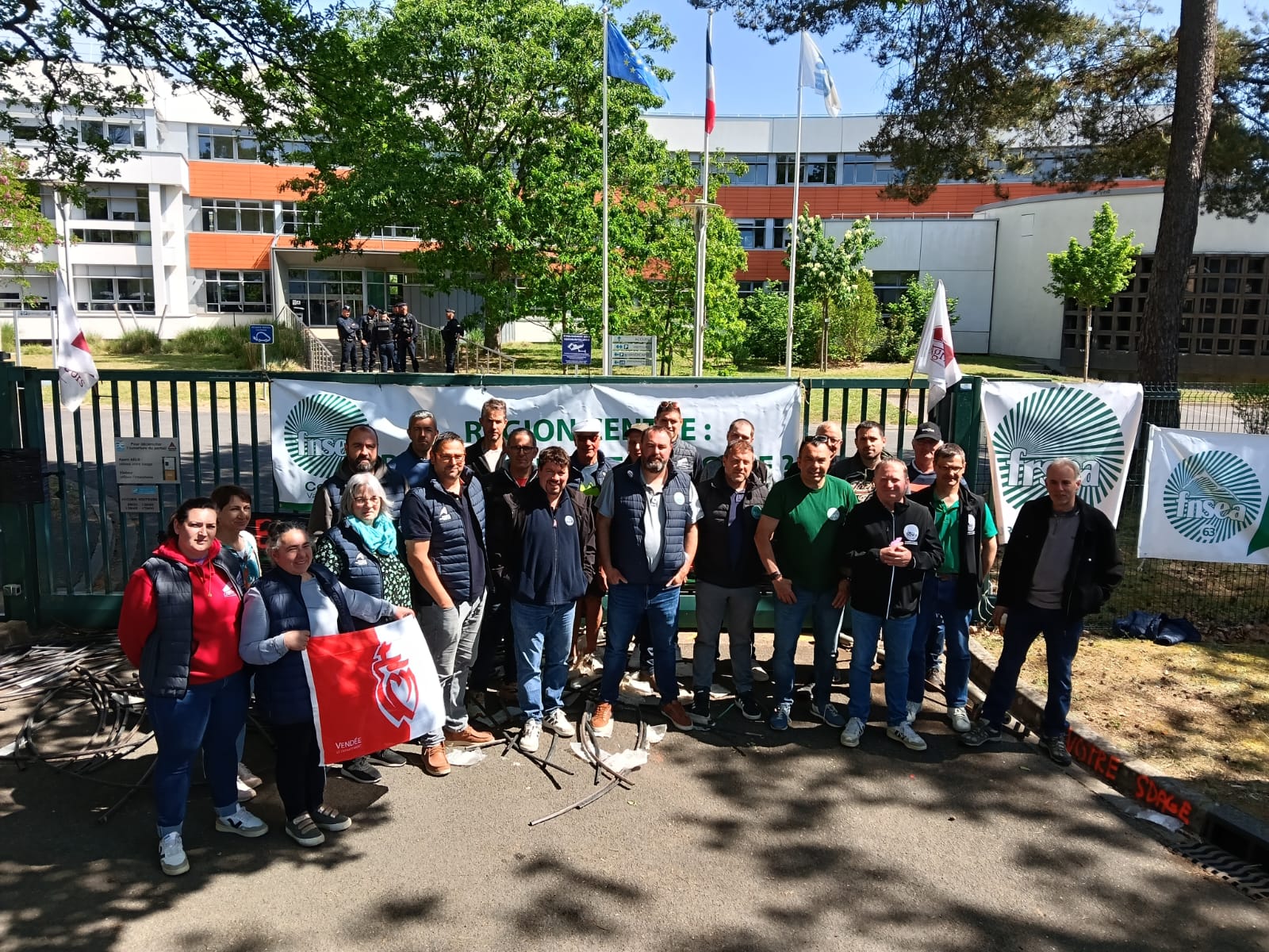 SDAGE : FNSEA et JA durcissent le ton à Orléans